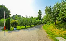 Lake & Country Holidays