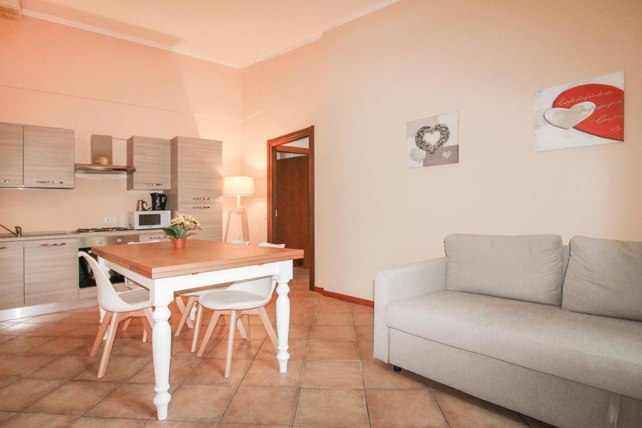 Lake & Country Holidays Bussolengo Exterior foto