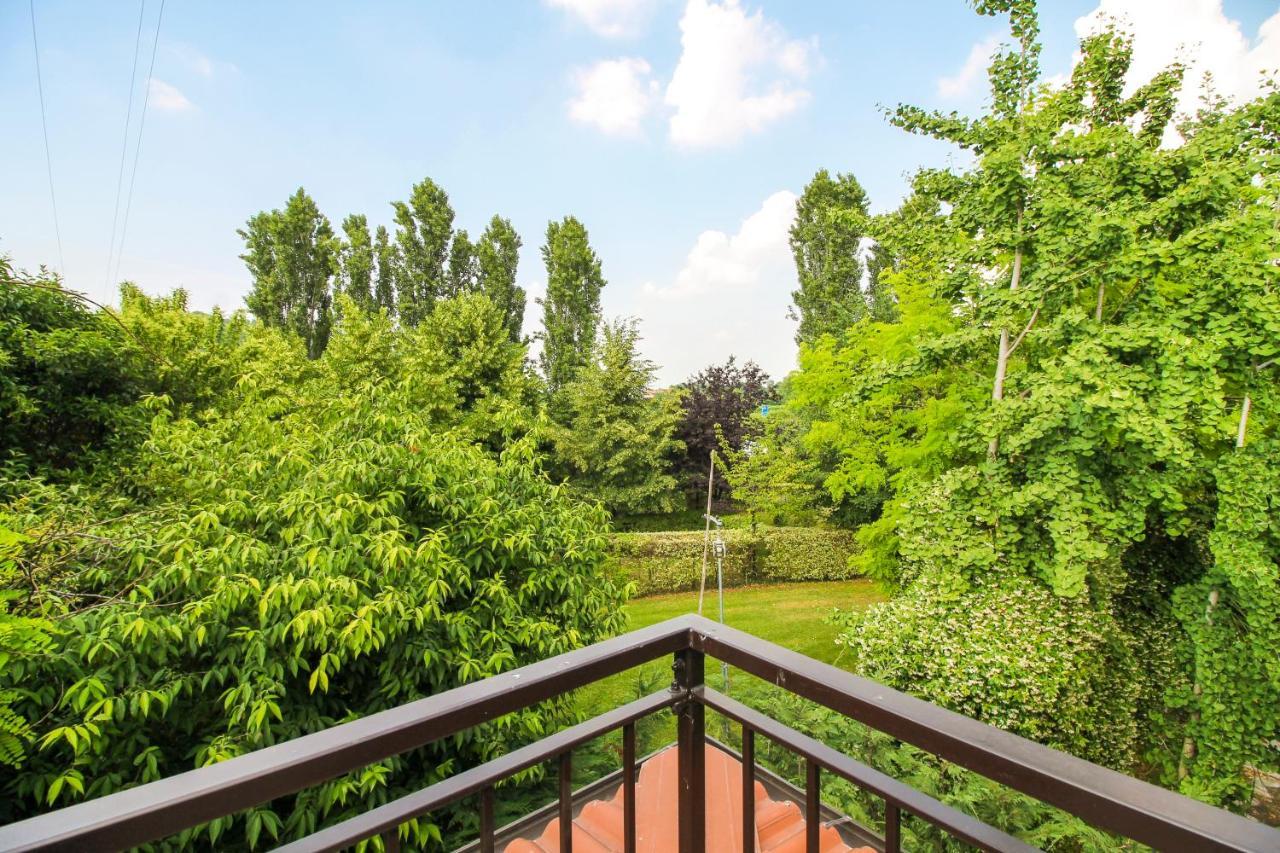 Lake & Country Holidays Bussolengo Exterior foto
