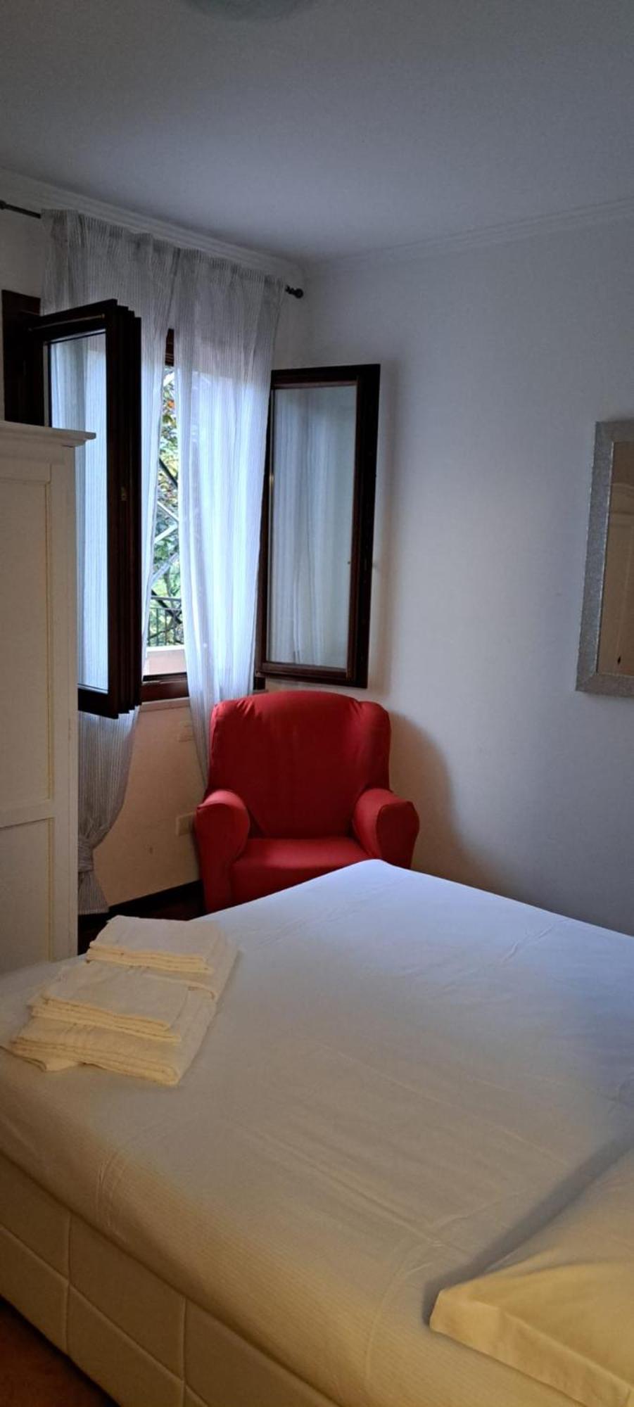 Lake & Country Holidays Bussolengo Exterior foto